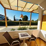 Angelos Studios - Mediterranean Simple Living - Faliraki, Rhodes - Ground Floor 1 & 2 פליראקי