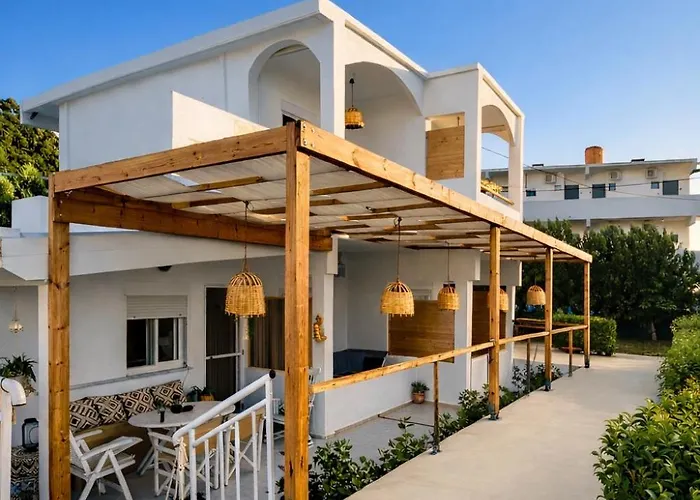 Angelos 1-2 In Rhodes-ground Floor *